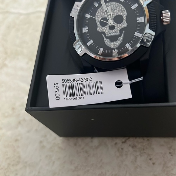 Ed Hardy men’s skull dial Matte Black silicone strap analog watch … - Picture 7 of 8